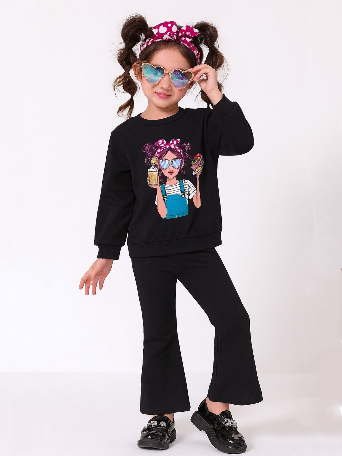 BLACK DOLL WIDE LEG FLEECE PAIR