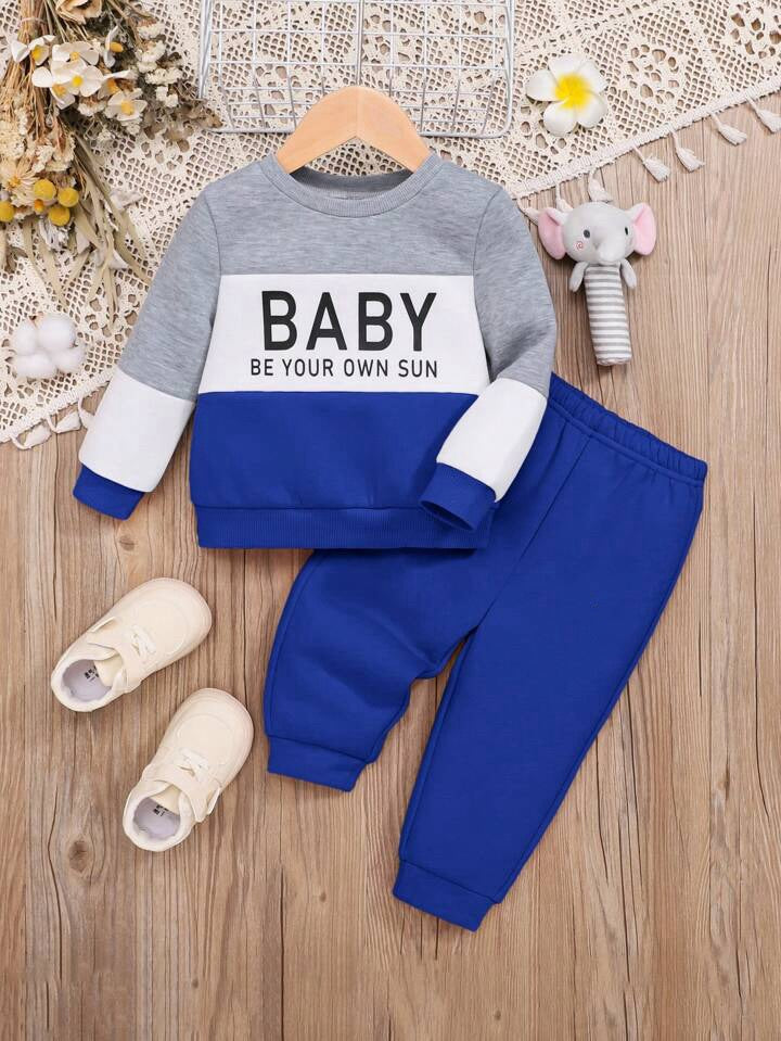 ROYAL BABY FLEECE PAIR