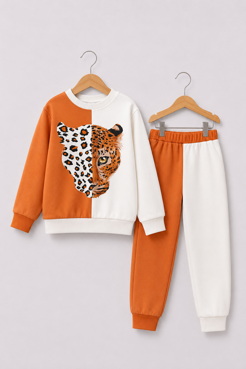 LEOPARD PANNEL FLEECE PAIR