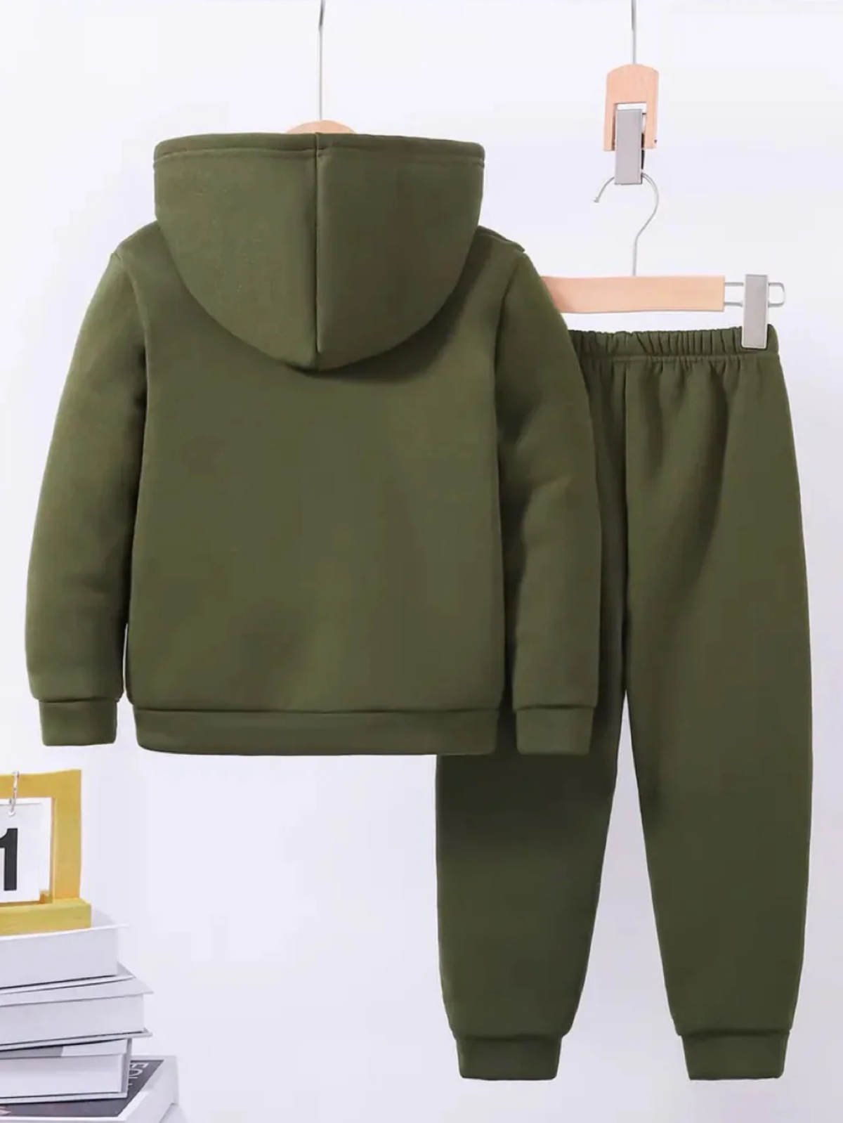 OLIVE MAMA’S LITTLE MAN FLEECE PAIR