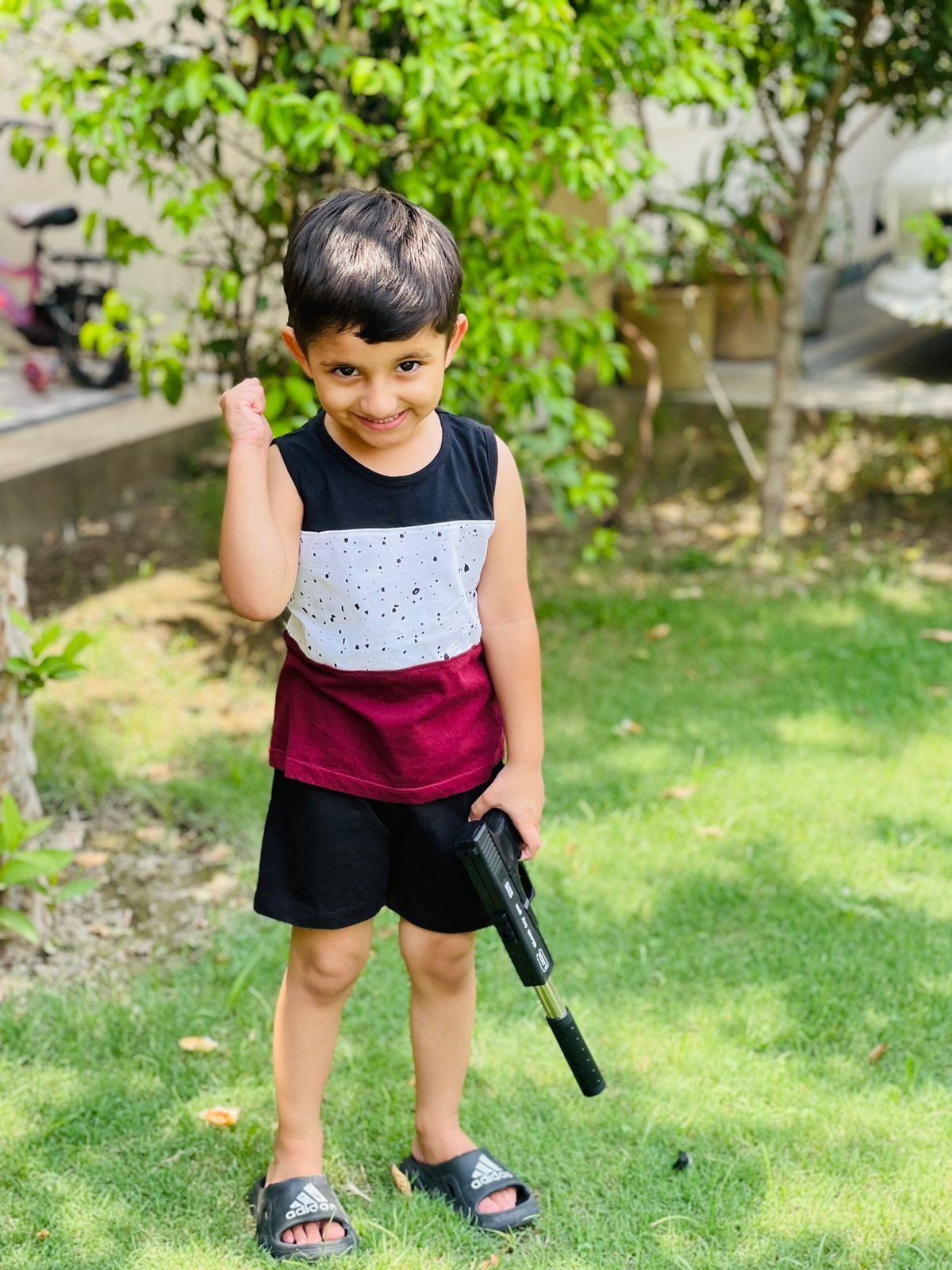 COLOR BLOCK SANDO