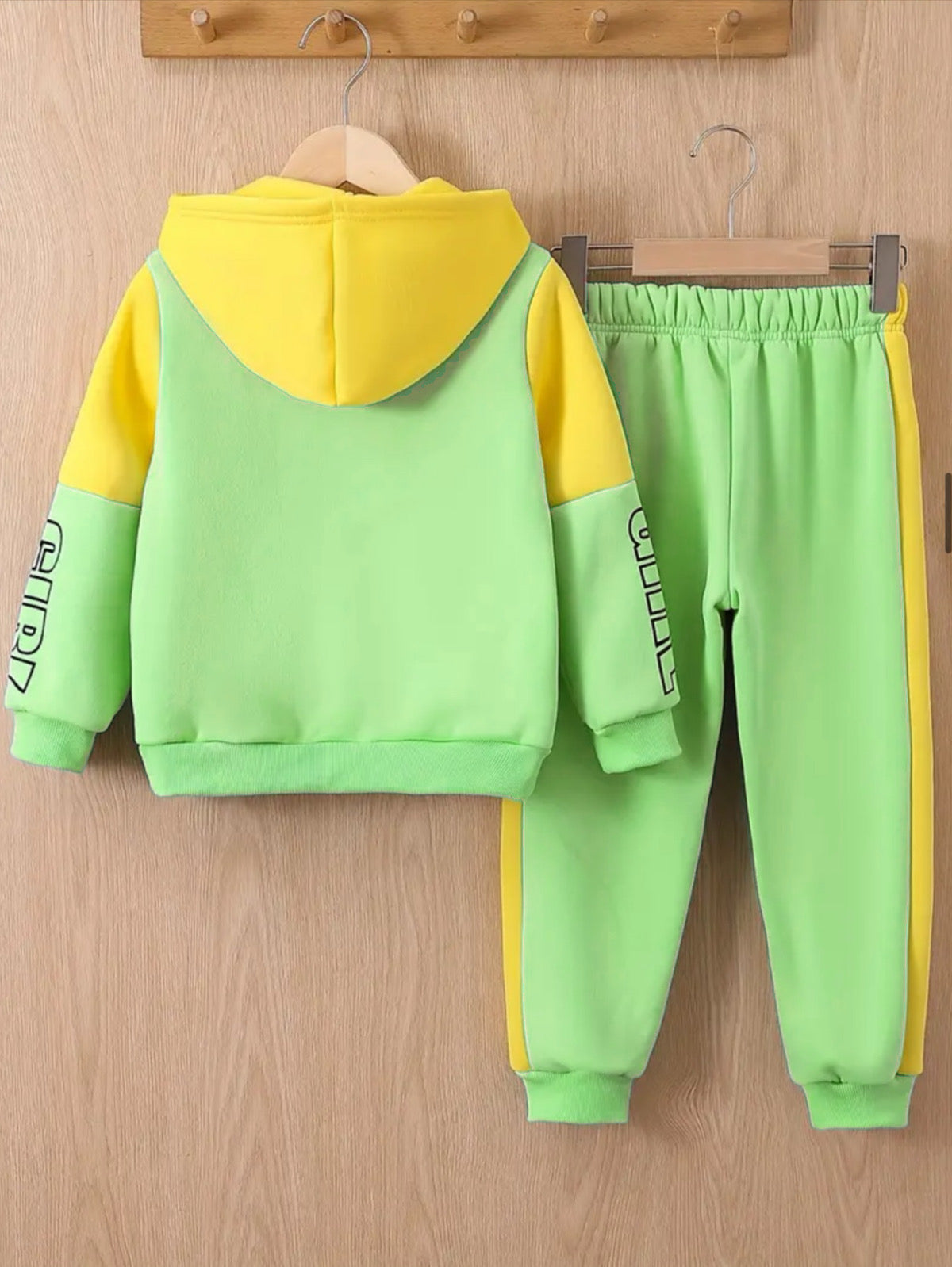 GREEN GIRL FLEECE PAIR