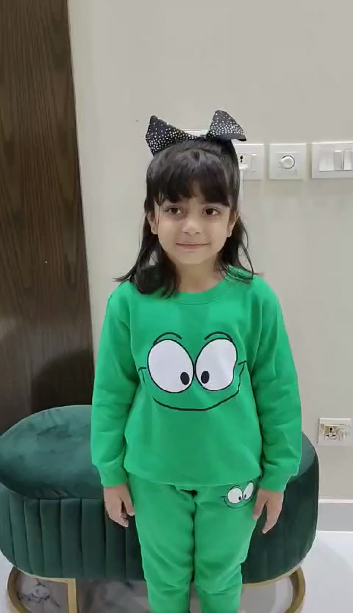 GREEN SMILEY FLEECE PAIR